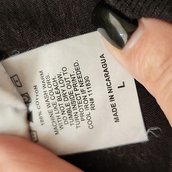 Izzy Osborne 2018 Tour Tee - Picture 5 of 7